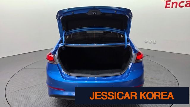 2016 Hyundai Avante AD - Thumbnail 12
