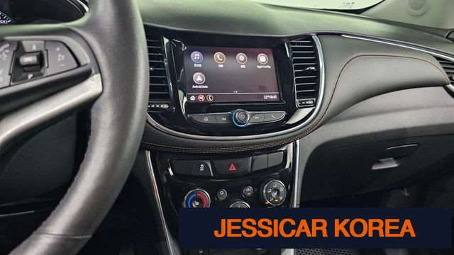 2020 Chevrolet The New Trax - Thumbnail 2