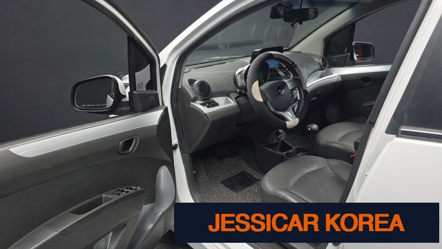 2014 Chevrolet Spark - Thumbnail 16