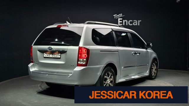 2014 Kia Carnival R - Thumbnail 12