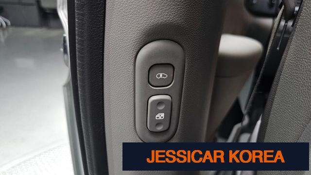 2014 Kia Carnival R - Thumbnail 20