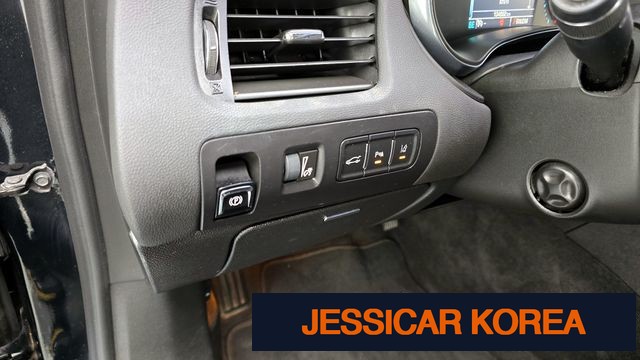 2016 Chevrolet Impala - Thumbnail 5