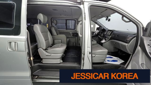 2019 Hyundai The New Grand Starex - Thumbnail 11