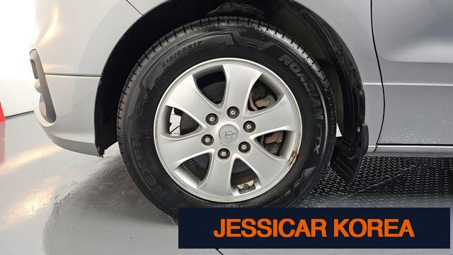 2019 Hyundai The New Grand Starex - Thumbnail 12
