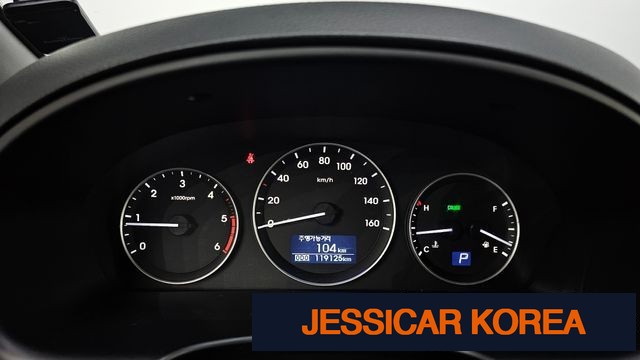 2019 Hyundai The New Grand Starex - Thumbnail 14
