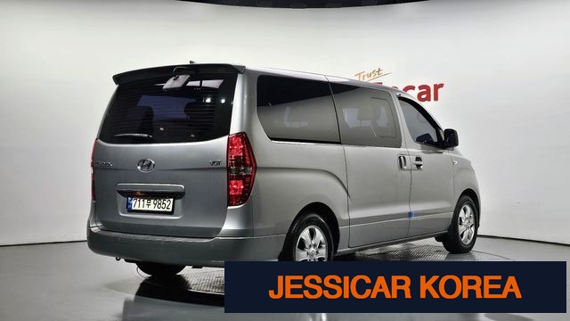 2019 Hyundai The New Grand Starex - Thumbnail 20