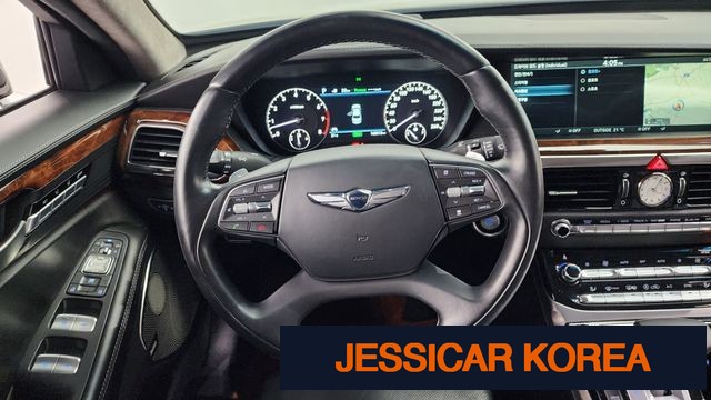 2016 Genesis EQ900 - Thumbnail 3
