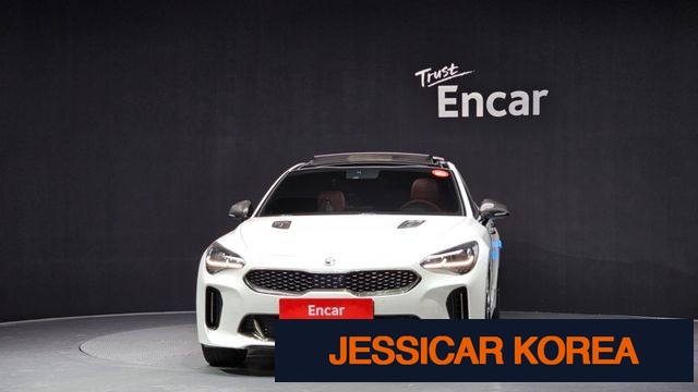 2019 Kia Stinger - Thumbnail 2