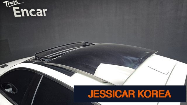 2019 Kia Stinger - Thumbnail 7