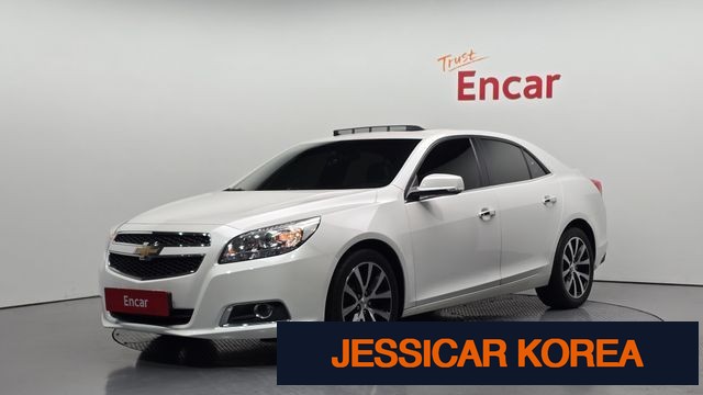 2015 Chevrolet Malibu - Thumbnail 3