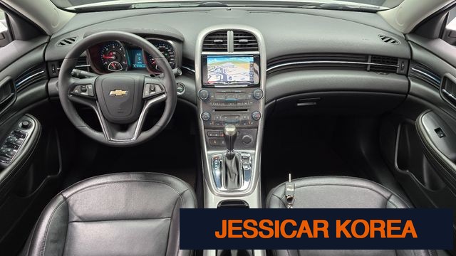 2015 Chevrolet Malibu - Thumbnail 4