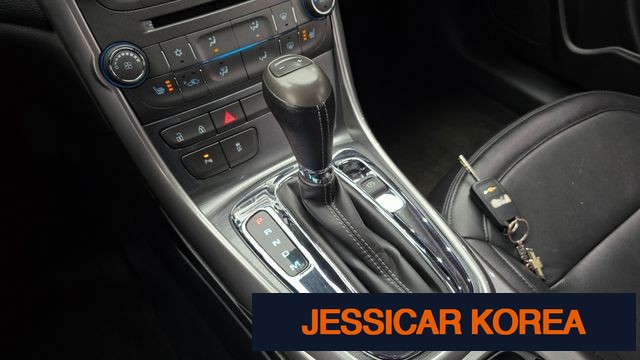 2015 Chevrolet Malibu - Thumbnail 6