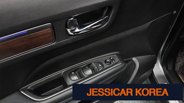 2020 Renault Korea The New QM6 - Thumbnail 17