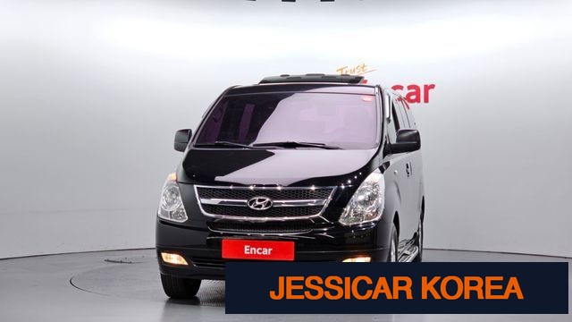 2016 Hyundai Grand Starex - Thumbnail 3