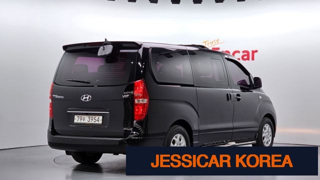 2016 Hyundai Grand Starex - Thumbnail 20