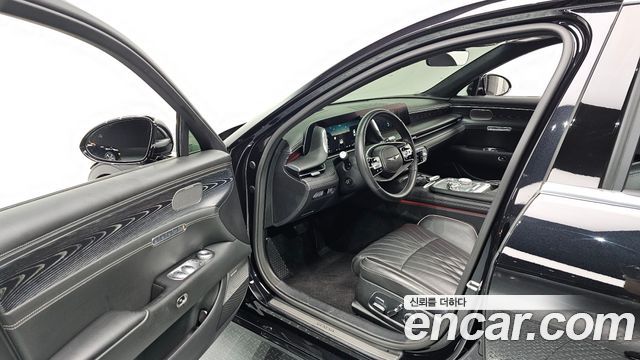 2022 Genesis G90 (RS4) - Thumbnail 2