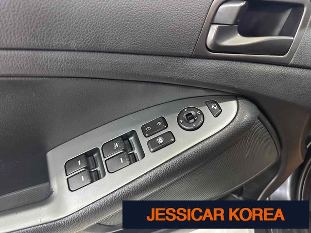 2015 Kia The New K5 - Thumbnail 17