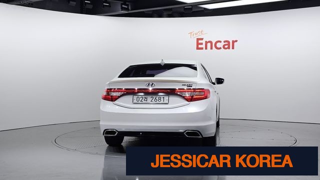 2016 Hyundai Grandeur HG - Thumbnail 7