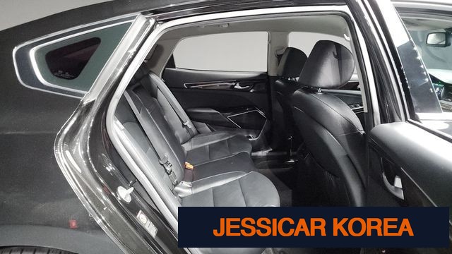 2018 Kia All New K7 Hybrid - Thumbnail 18