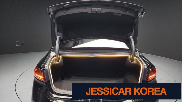 2018 Kia All New K7 Hybrid - Thumbnail 19