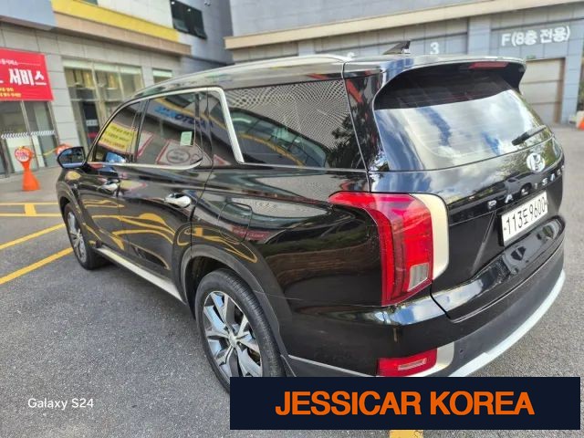 2021 Hyundai Palisade - Thumbnail 15