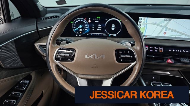 2023 Kia K8 Hybrid - Thumbnail 6