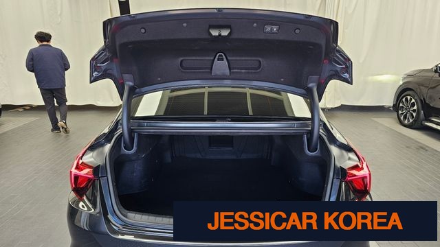 2023 Kia K8 Hybrid - Thumbnail 12