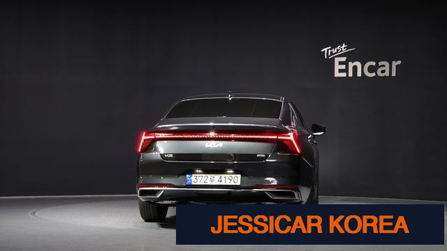 2023 Kia K8 Hybrid - Thumbnail 17