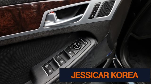 2015 Hyundai Genesis DH - Thumbnail 8
