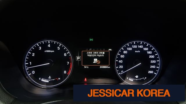 2015 Hyundai Genesis DH - Thumbnail 10