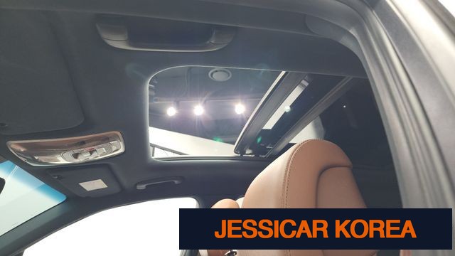2024 Genesis GV70 - Thumbnail 7