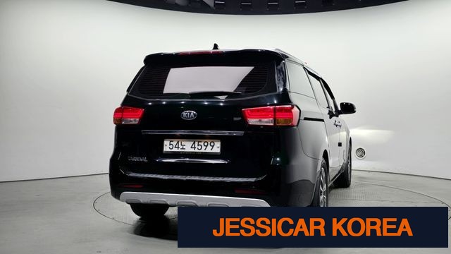 2015 Kia All New Carnival - Thumbnail 4