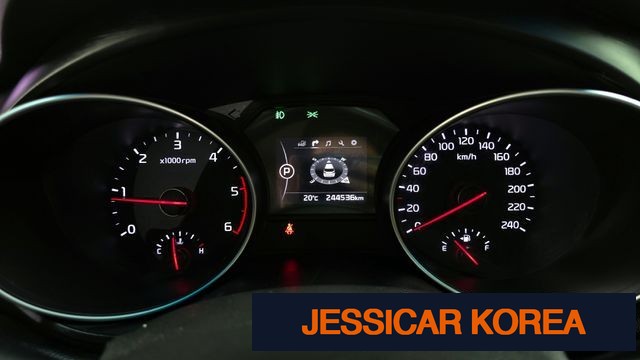 2015 Kia All New Carnival - Thumbnail 11