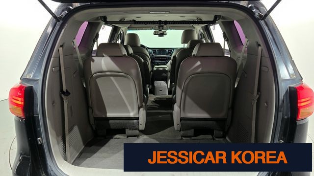 2015 Kia All New Carnival - Thumbnail 17