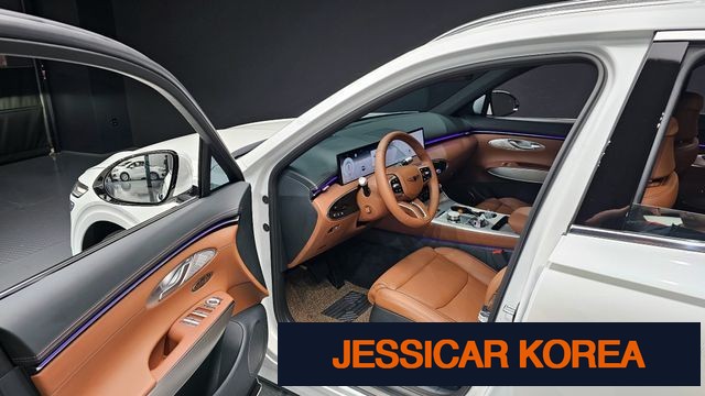 2025 Genesis GV70 - Thumbnail 9