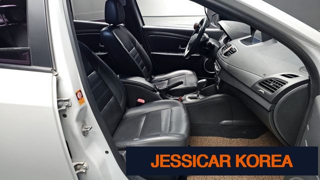 2017 Renault Korea SM3 Neo - Thumbnail 2