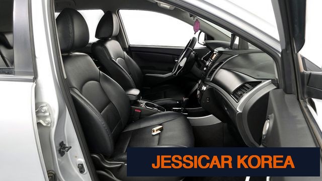 2014 KG Mobility New Korando C - Thumbnail 8