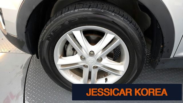 2014 KG Mobility New Korando C - Thumbnail 10