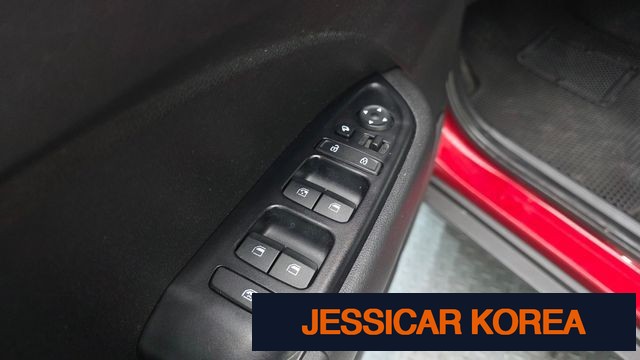 2020 Hyundai Venue - Thumbnail 13