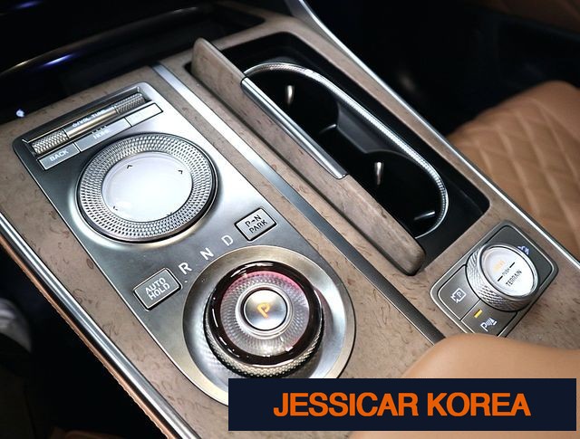 2022 Genesis GV80 - Thumbnail 4
