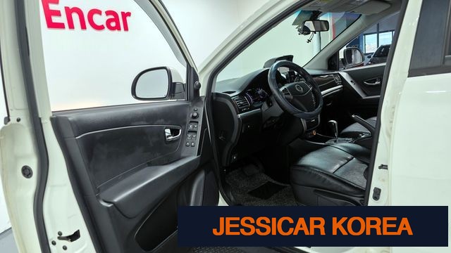 2011 KG Mobility Korando C - Thumbnail 11
