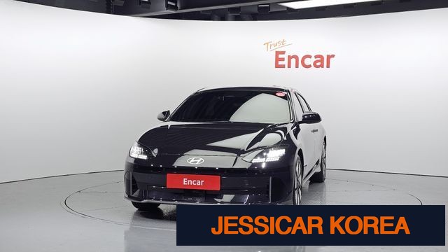 2023 Hyundai Ioniq 6 - Thumbnail 13