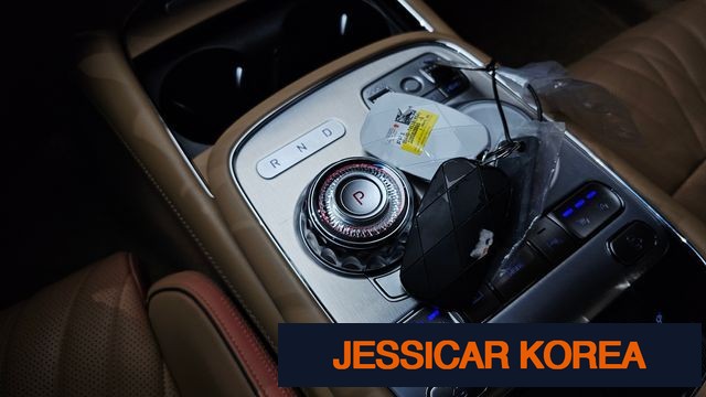 2022 Genesis G90 (RS4) - Thumbnail 10