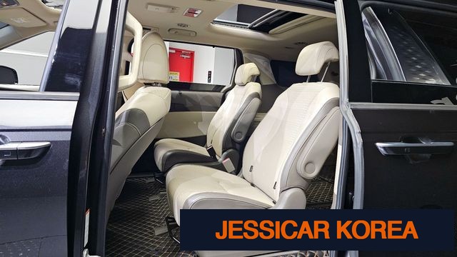 2021 Kia Carnival 4th Gen - Thumbnail 8