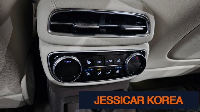 2023 Genesis GV80 - Thumbnail 15