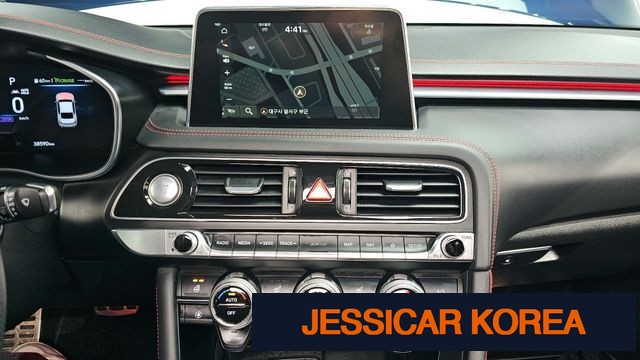 2019 Genesis G70 - Thumbnail 14