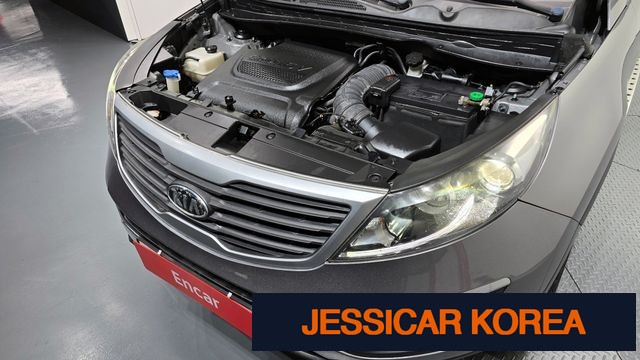 2011 Kia Sportage R - Thumbnail 3