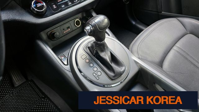 2011 Kia Sportage R - Thumbnail 6