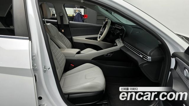 2021 Hyundai 아반떼 (CN7) - Thumbnail 4