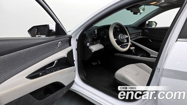 2021 Hyundai 아반떼 (CN7) - Thumbnail 17